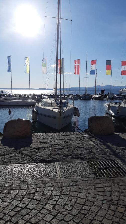 Pace, Luminosita E Comodita A Due Passi Dal Garda Volta Mantovana Exterior foto