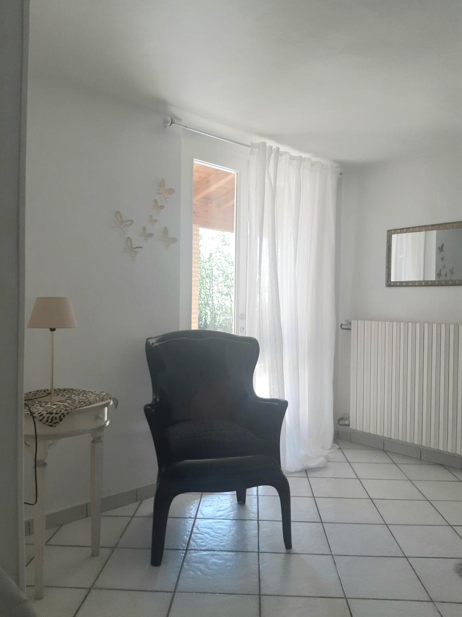 Pace, Luminosita E Comodita A Due Passi Dal Garda Volta Mantovana Zimmer foto