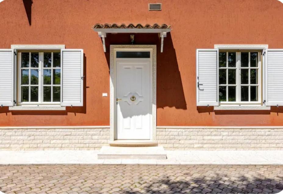 Pace, Luminosita E Comodita A Due Passi Dal Garda Volta Mantovana Exterior foto